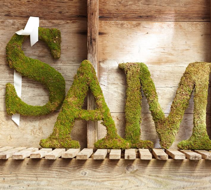 Loving these decorative moss letters!