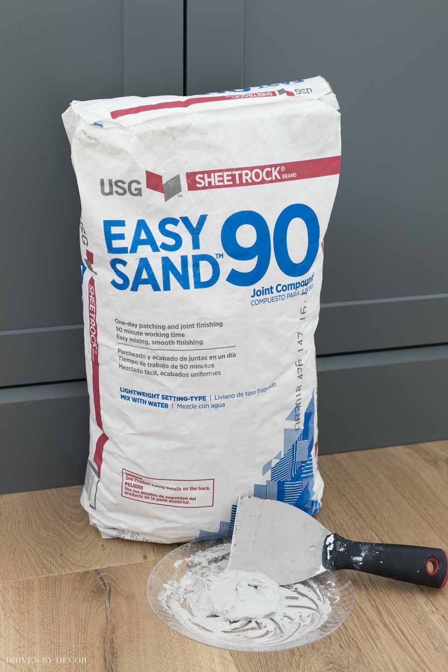 When preparing walls for painting, fixing holes with joint compound is key! Love this Easy Sand type!