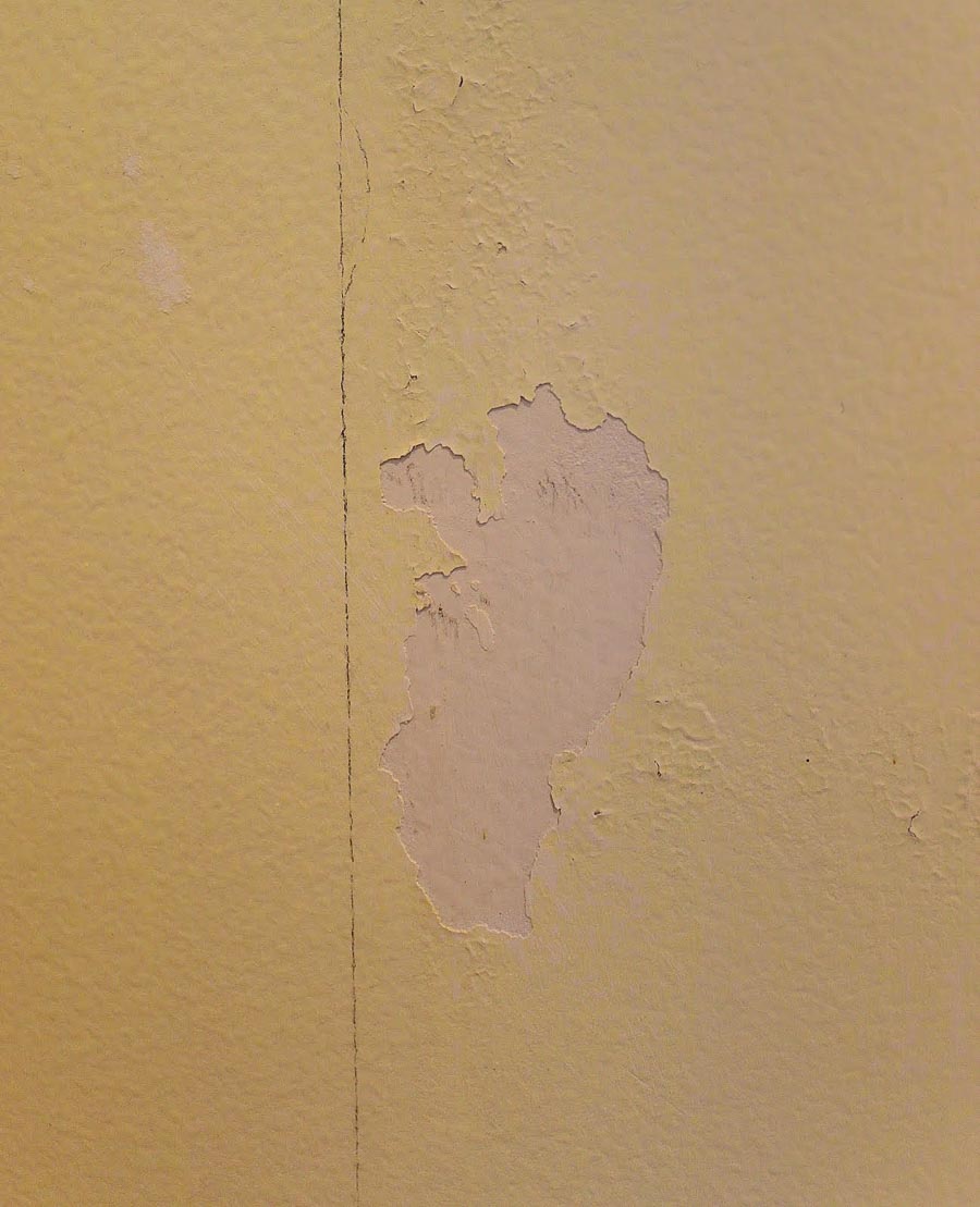 How to Remove Wallpaper Glue