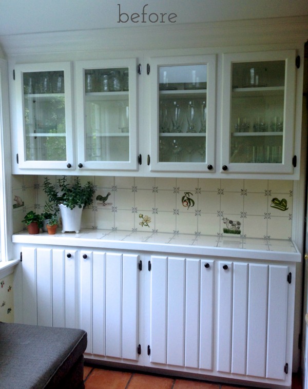 kitchen bar area before