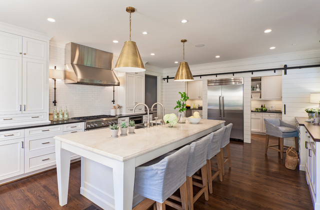 Design: Advanced Renovations | Photography: Jim Schmid Photography