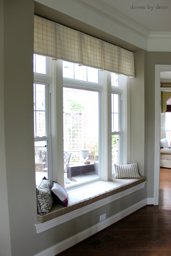 Tailored valence over window seat