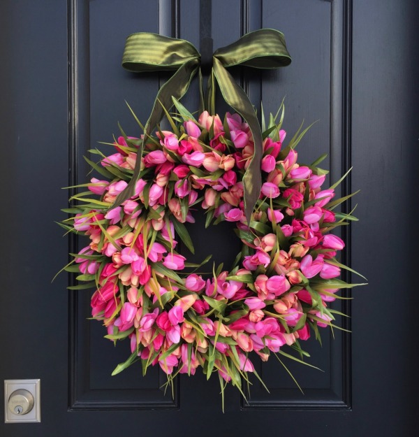 Pink tulip spring wreath - stunning!