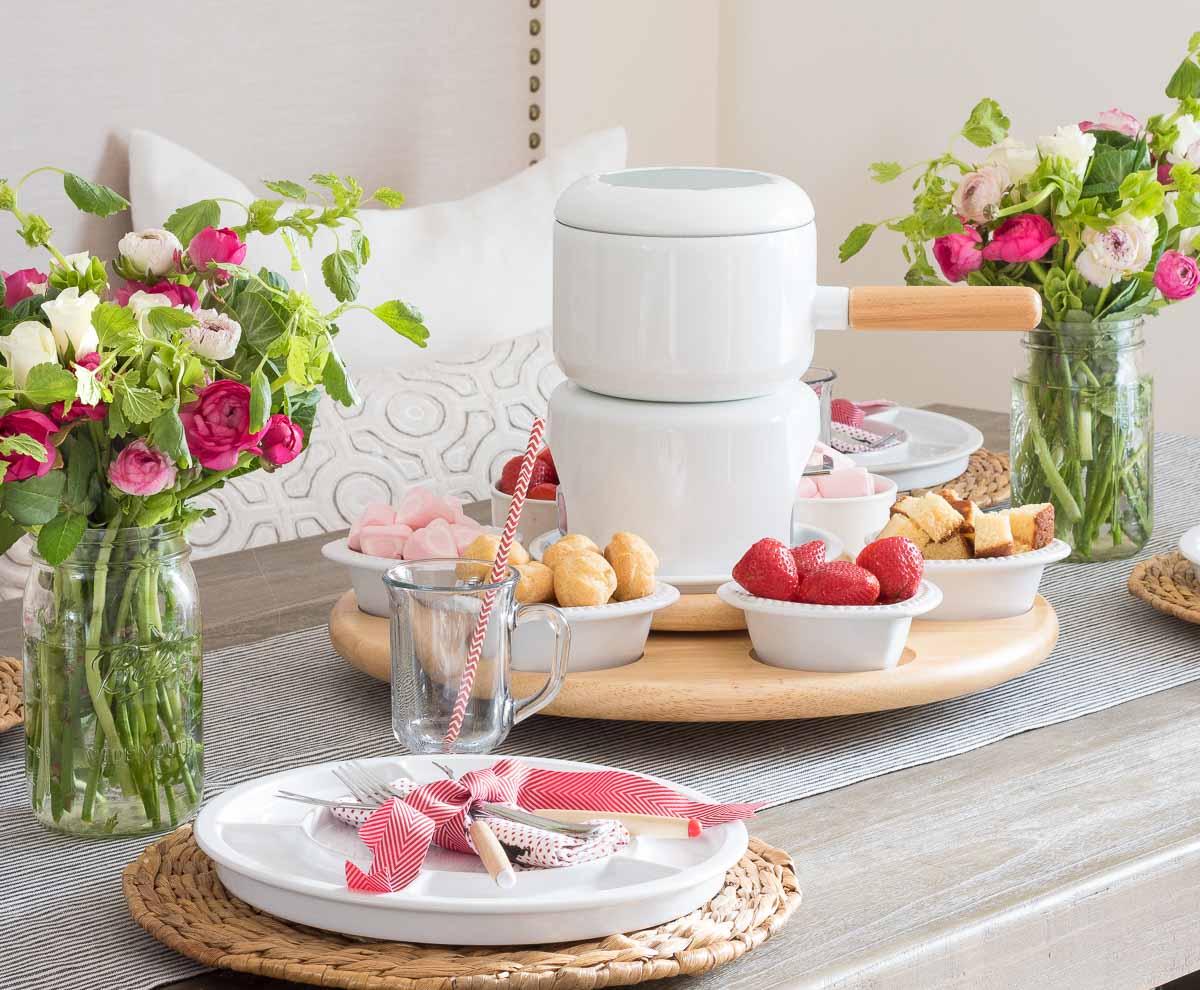 Fondue table setting ideas