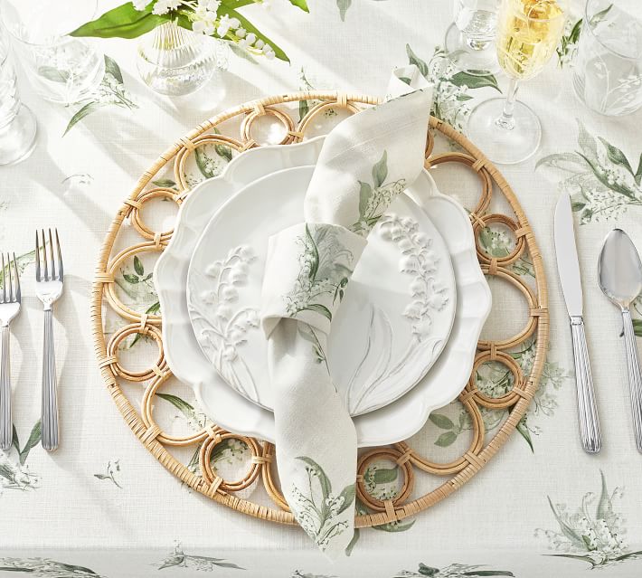 Fold your dinner napkin in a simple knot - a favorite Easter table decor idea!