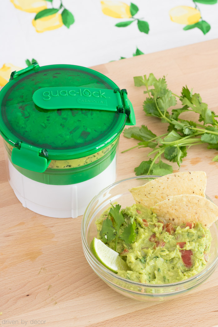 \This gadget is the key to storing guacamole WITHOUT it turning brown! More info and link to purchase in post!