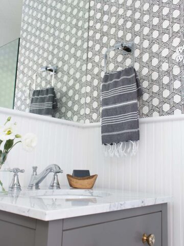 Great post on using wallpaper in bathrooms with tips for how to make it work!