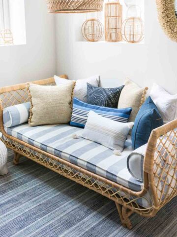 Stylish daybeds