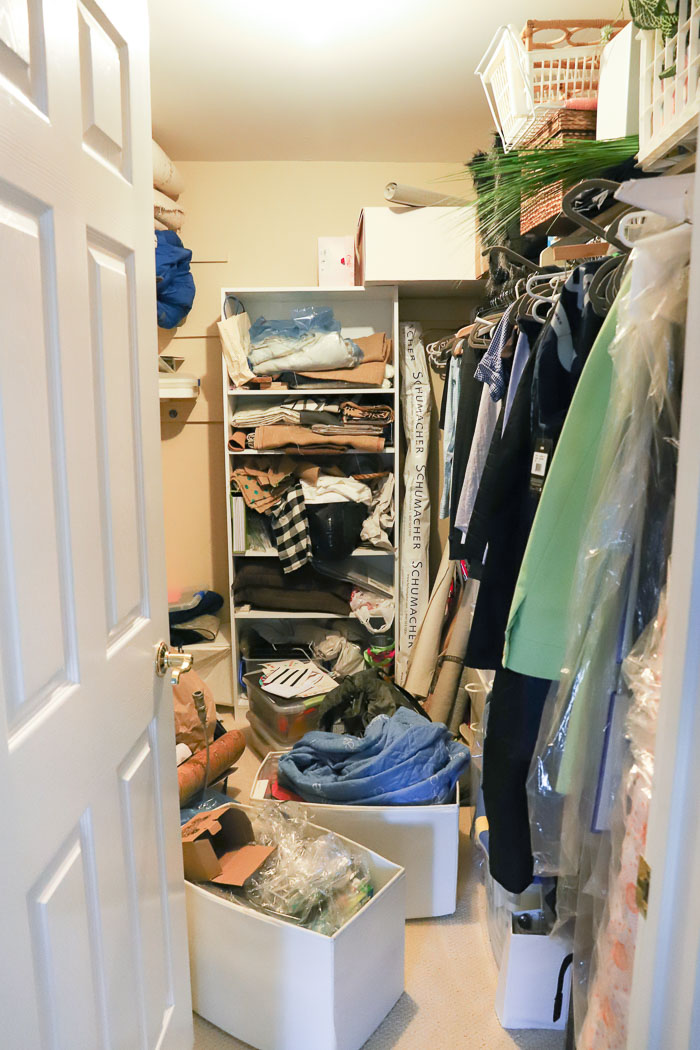 How to Organize a Closet