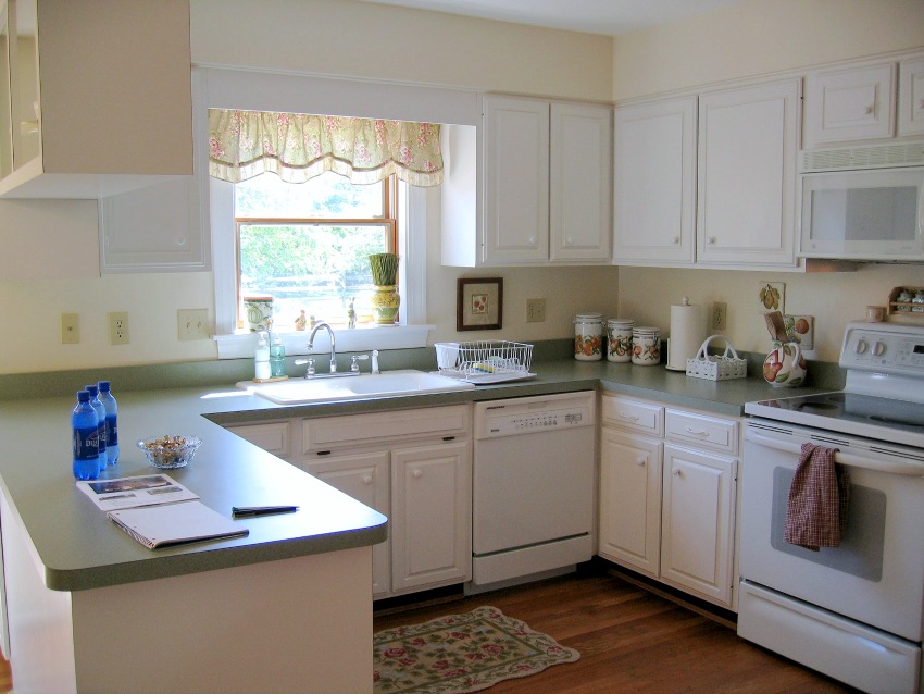 Our previous kitchen before remodeling