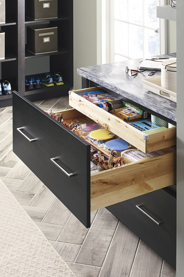 Love this drawer within the drawer - perfect for office supplies, silverware, or even storage container tops!