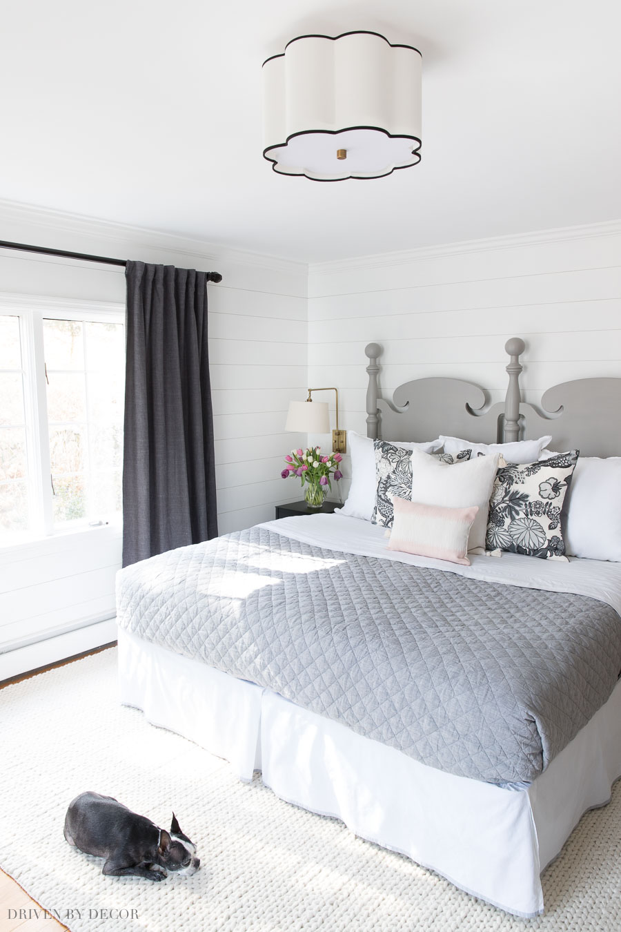 Great ideas for organizing and decorating your bedroom for spring!