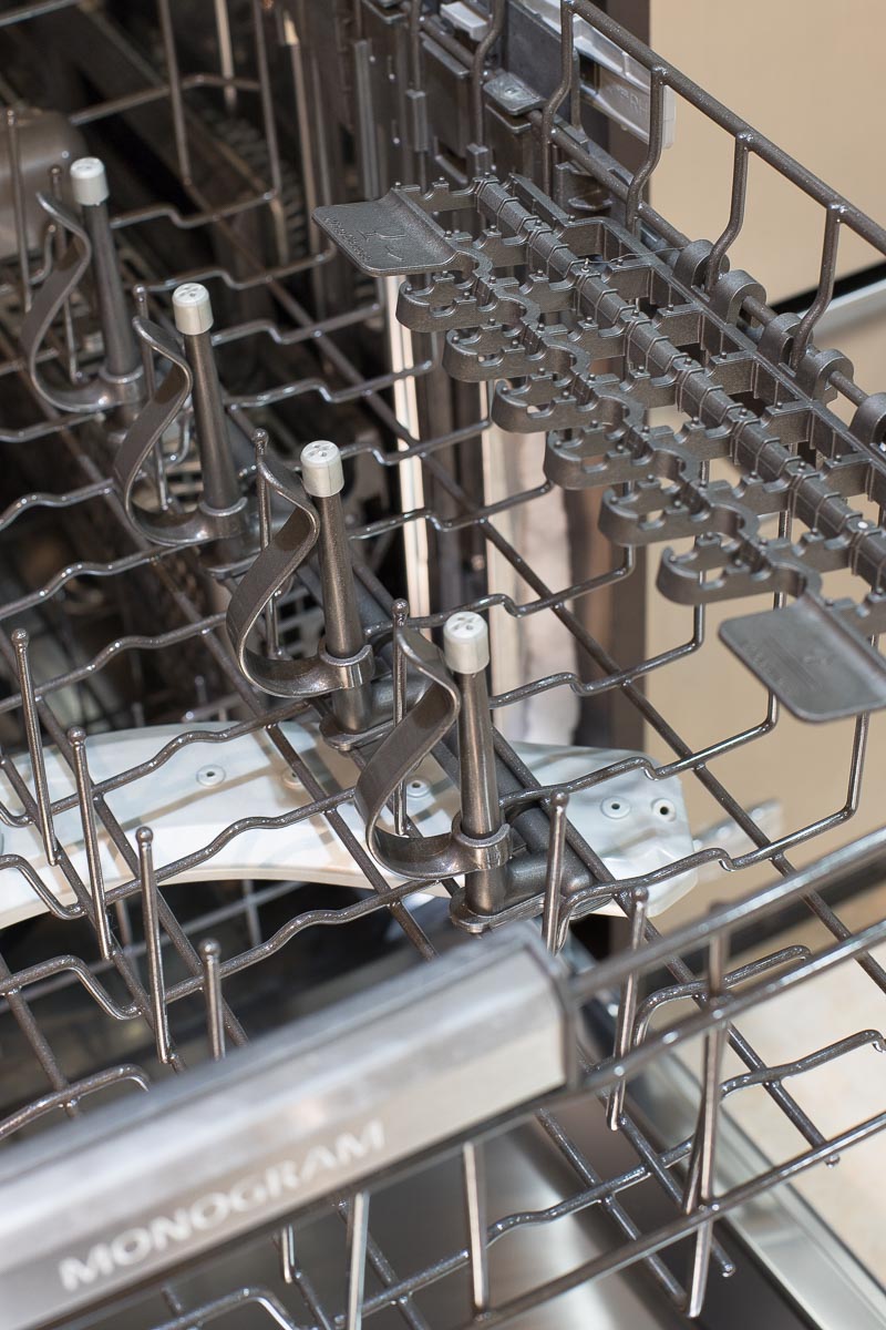 My FAVORITE dishwasher feature - bottle washing jets to get the inside of water bottles and vases clean!