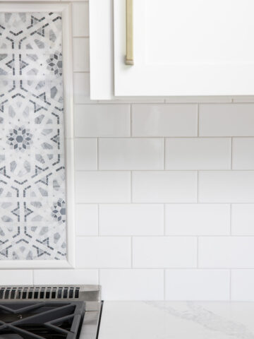 White subway tile with gray grout - my favorite grays!