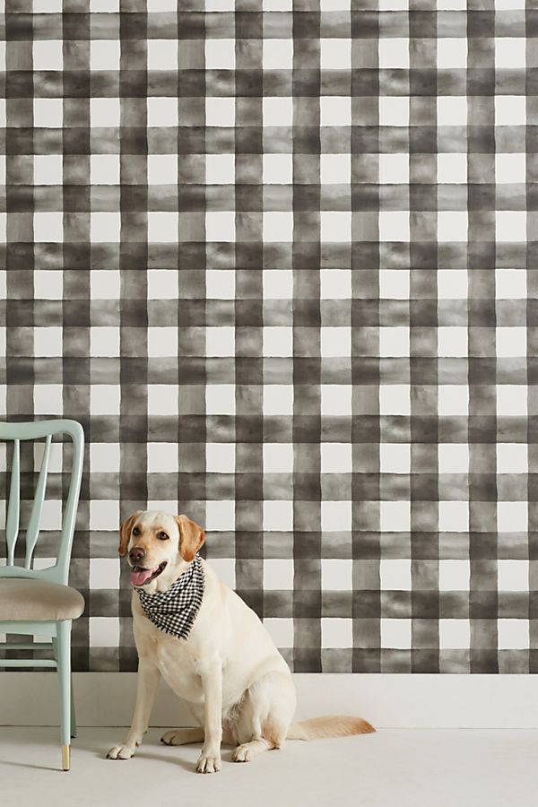 Loving this black and white buffalo check wallpaper and that bold wallpapers are trending in 2019!