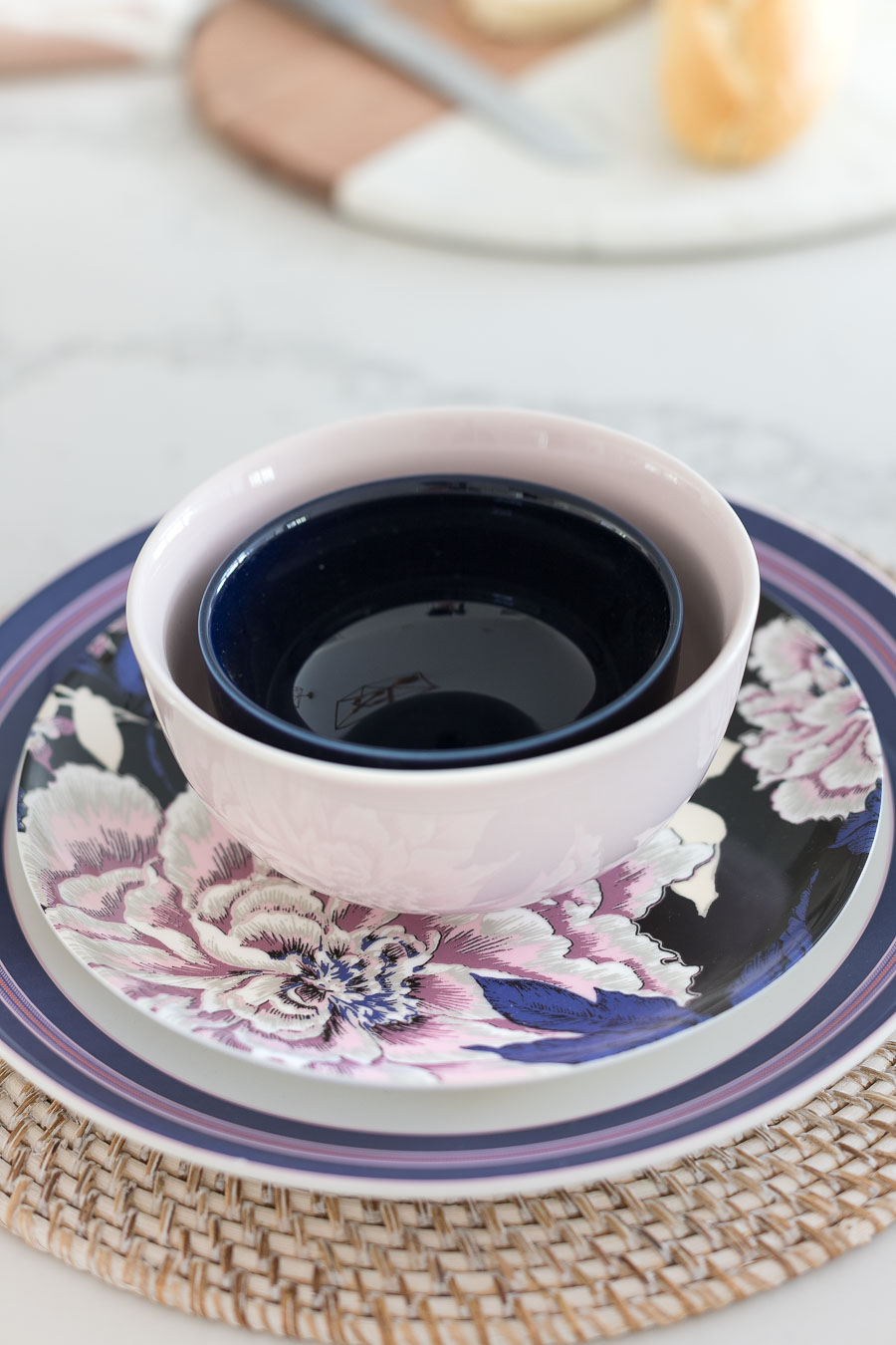 Love this gorgeous dinnerware from Drew Barrymore's Flower Home collection!