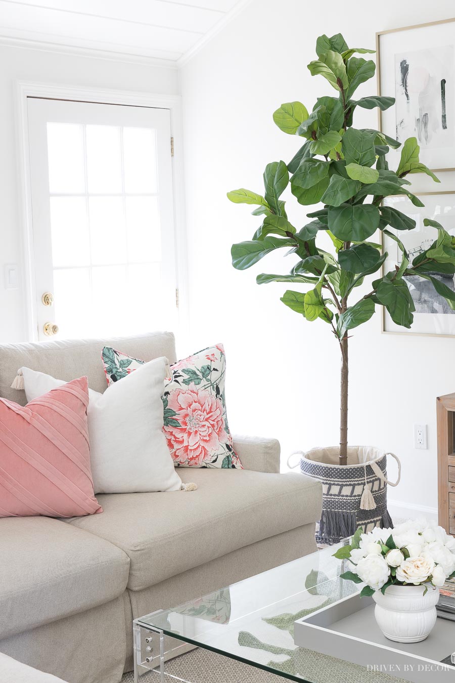 LOVE this gray tasseled macrame basket - so perfect as a "pot" for my faux fiddle leaf fig!