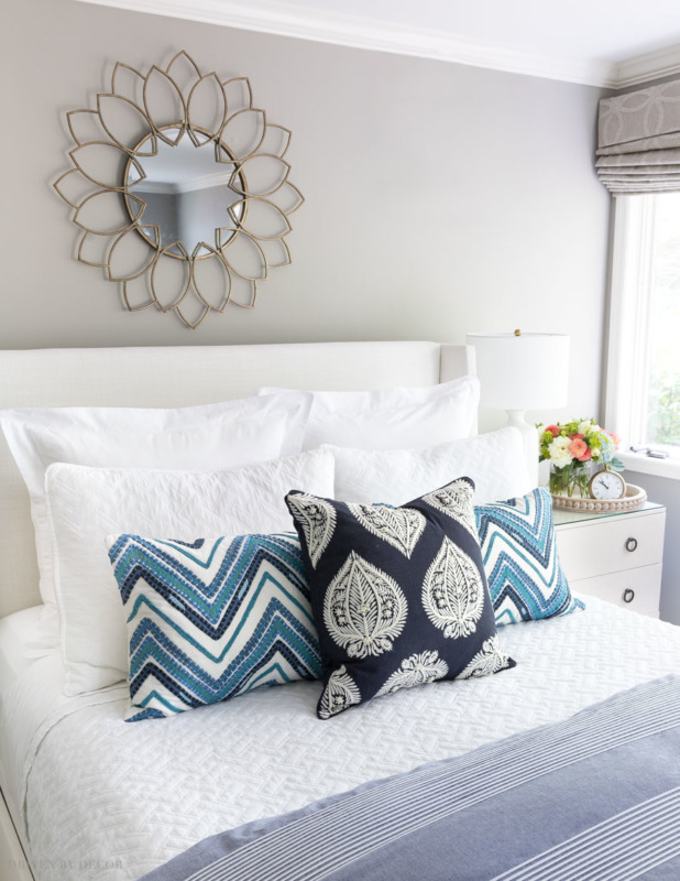 How to Arrange Pillows on a Queen Bed Five Simple Formulas That Work! Driven by Decor