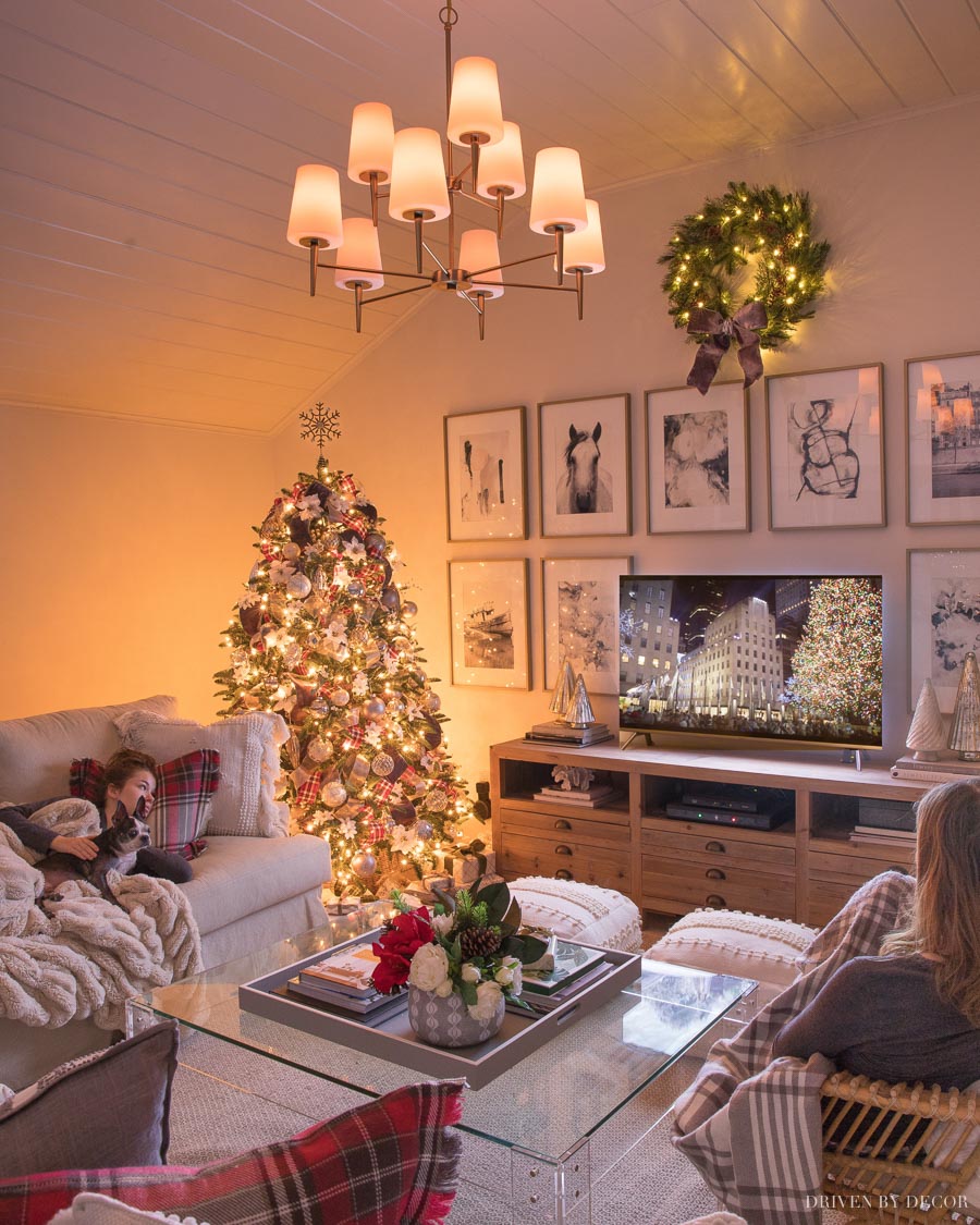 Super cozy family room decorated for Christmas!