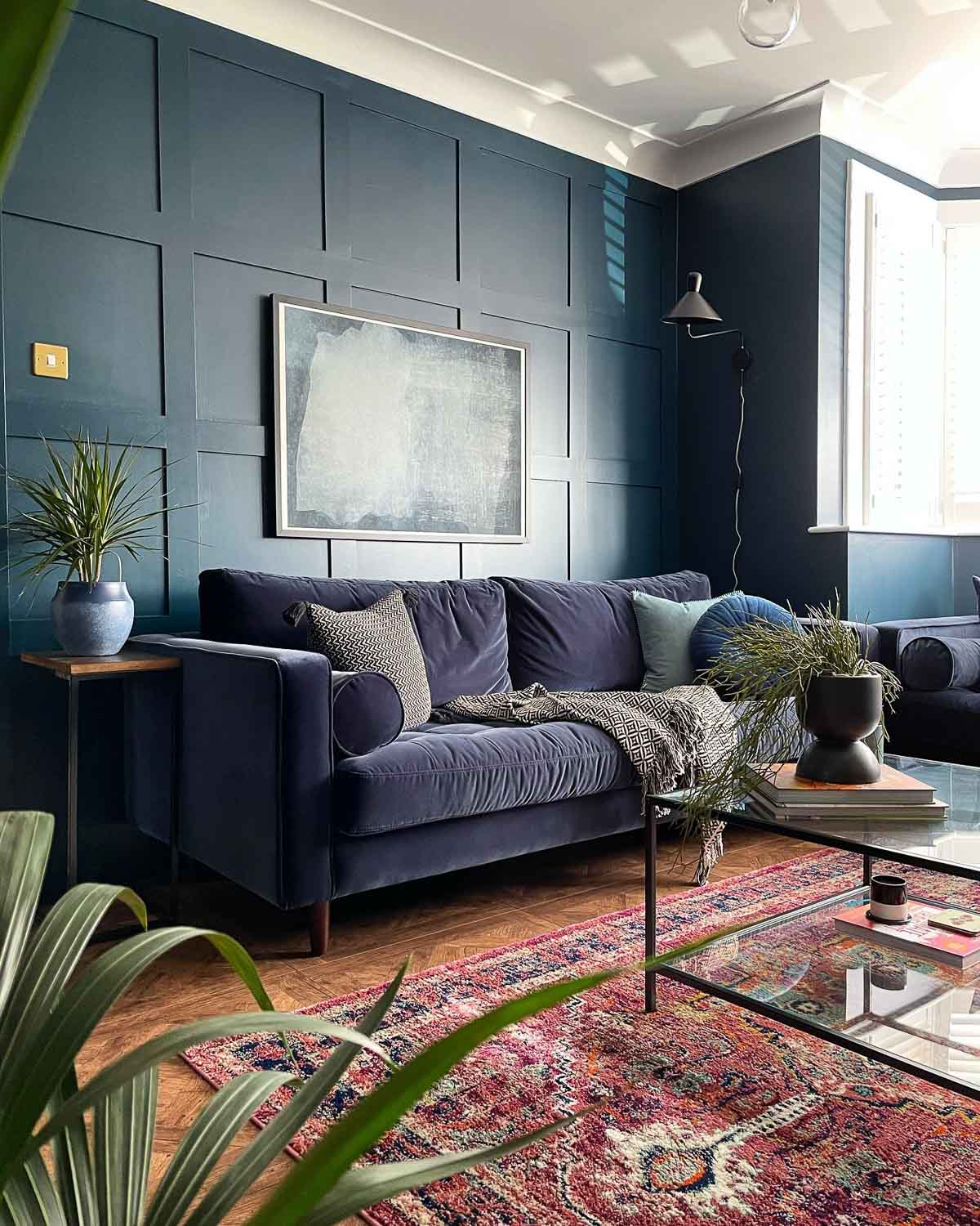 Living room with walls painted Farrow & Ball Hague Blue