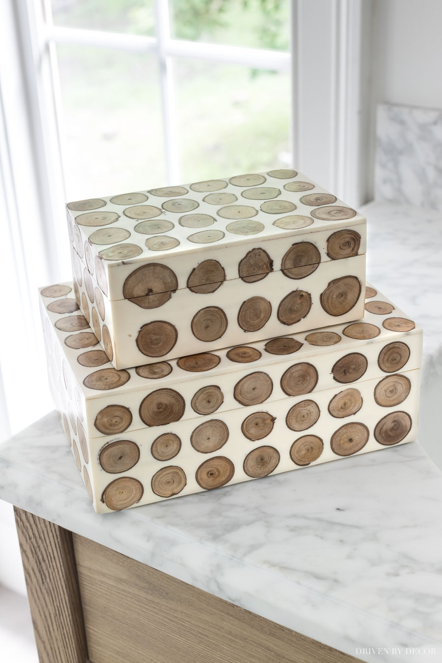 LOVE these decorative boxes - one of the pretty bathroom decor ideas in this post!