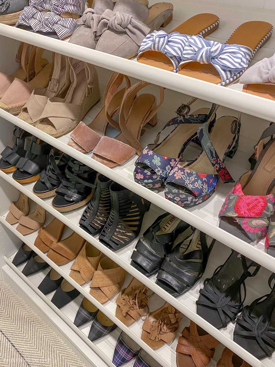 Such an awesome way to store shoes - these are IKEA KOMPLEMENT shoe racks! See the rest of her IKEA closet too!