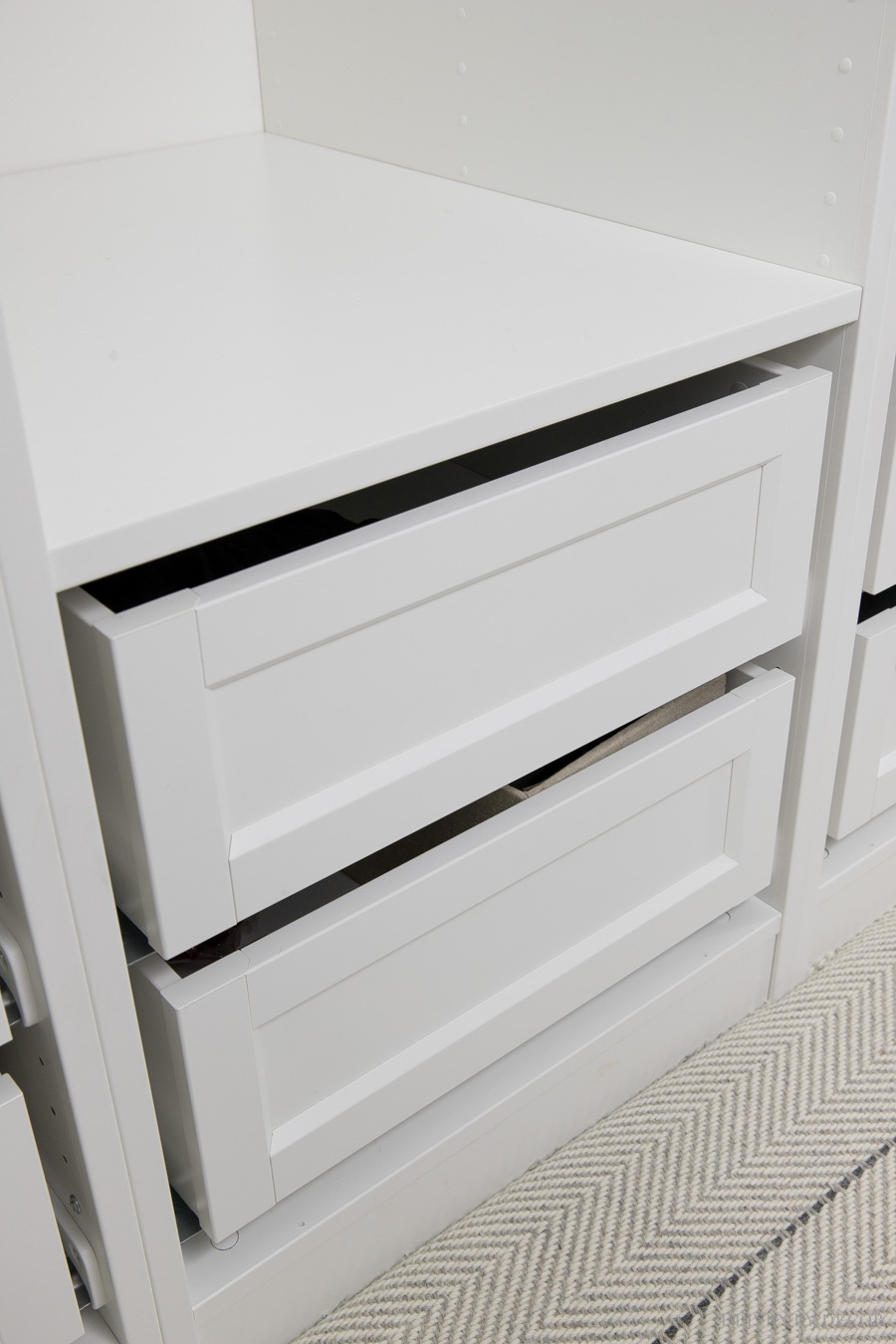 My favorite drawer design for KOMPLEMENT drawers in IKEA PAX closet systems!