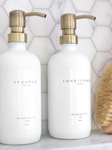 Best Etsy home decor finds including these shampoo and conditioner pumps