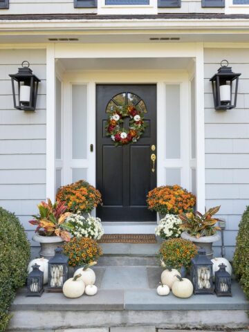Our fall front porch decor!