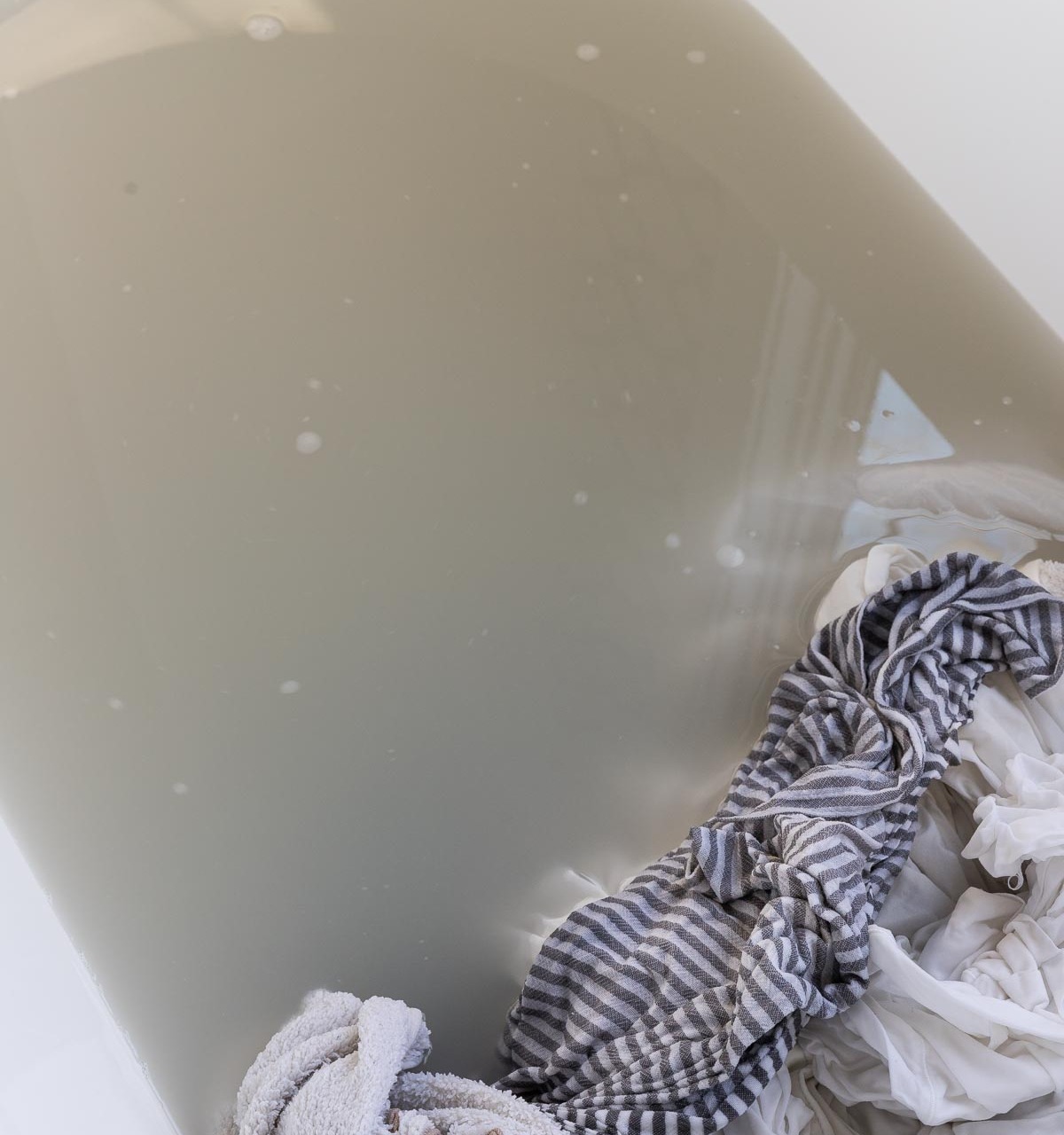 Five hours of soaking using the laundry strip recipe - SO gross!