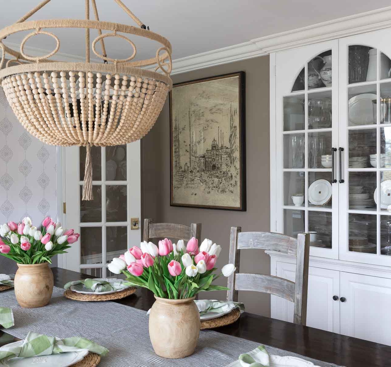 These tulips are the most realistic artificial flowers!
