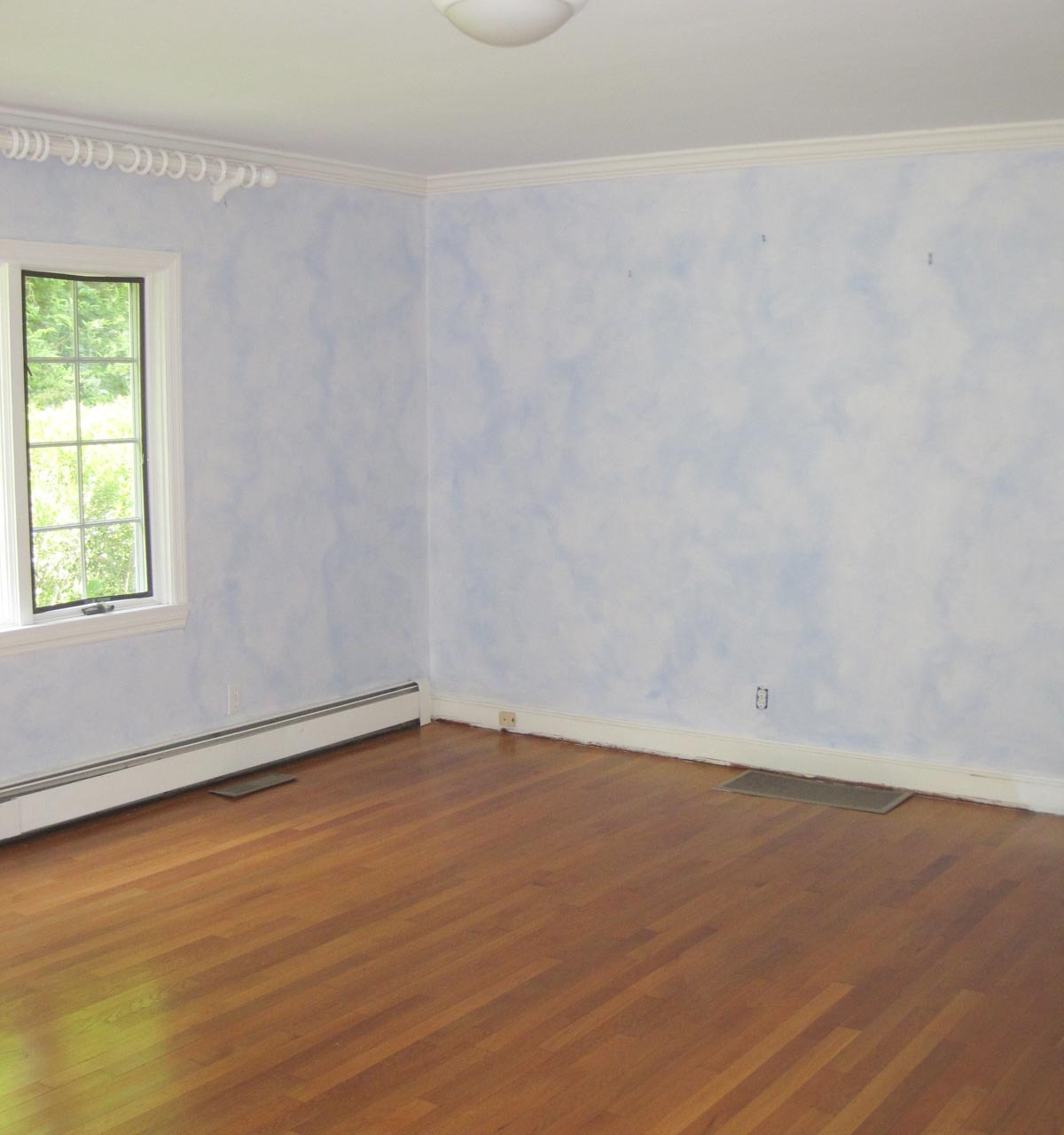 Home remodel: Master bedroom before remodeling!