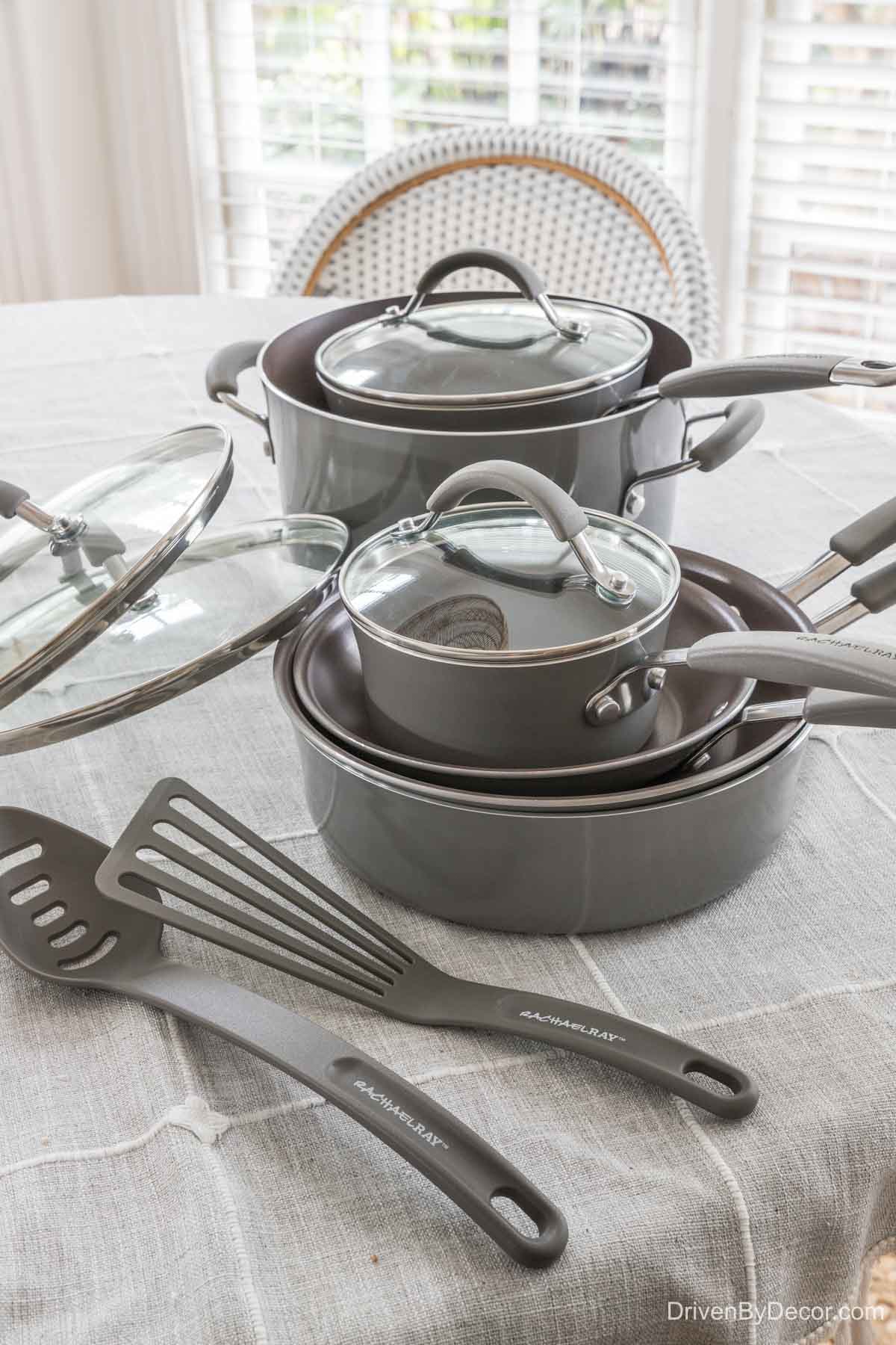 Highly rated affordable cookware set