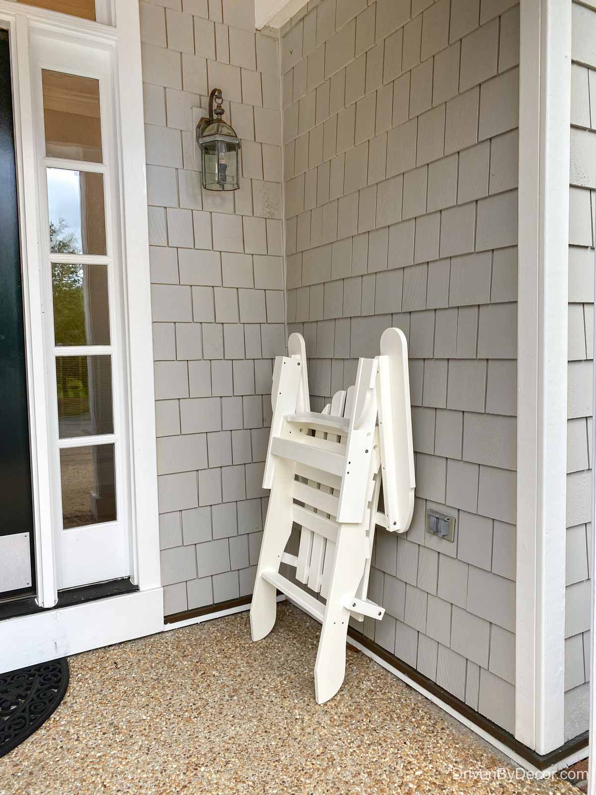 Adirondack chair that folds for easy storage!