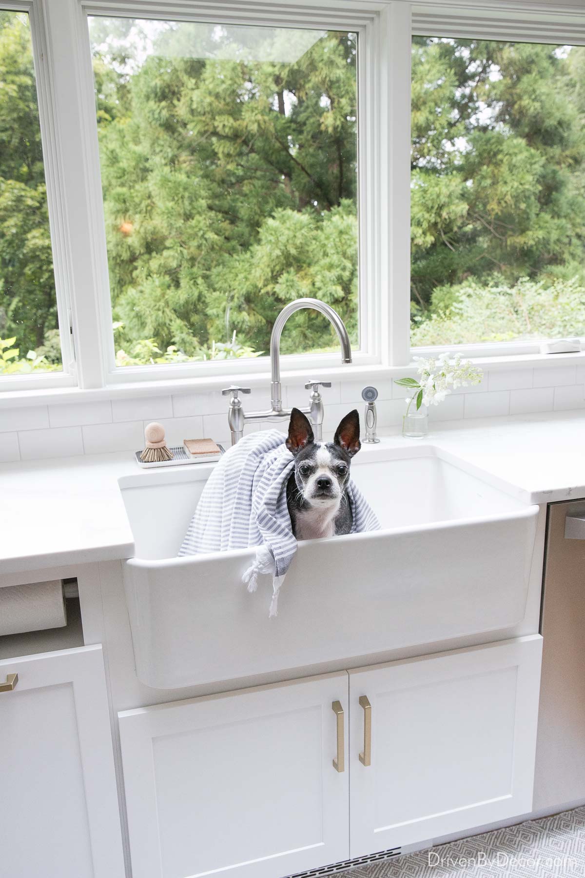 Large single basin kitchen farmhouse sink