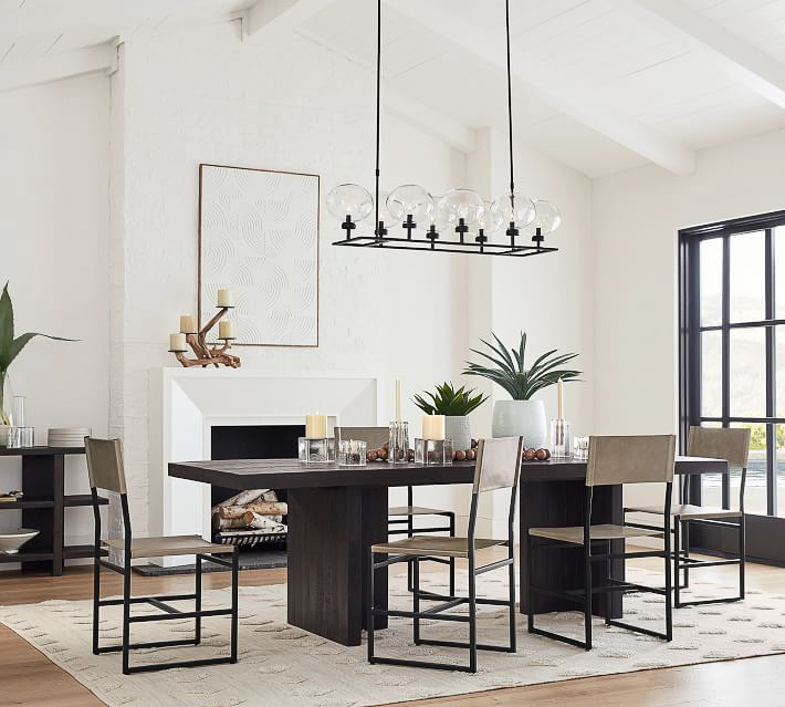 Dining room with fireplace