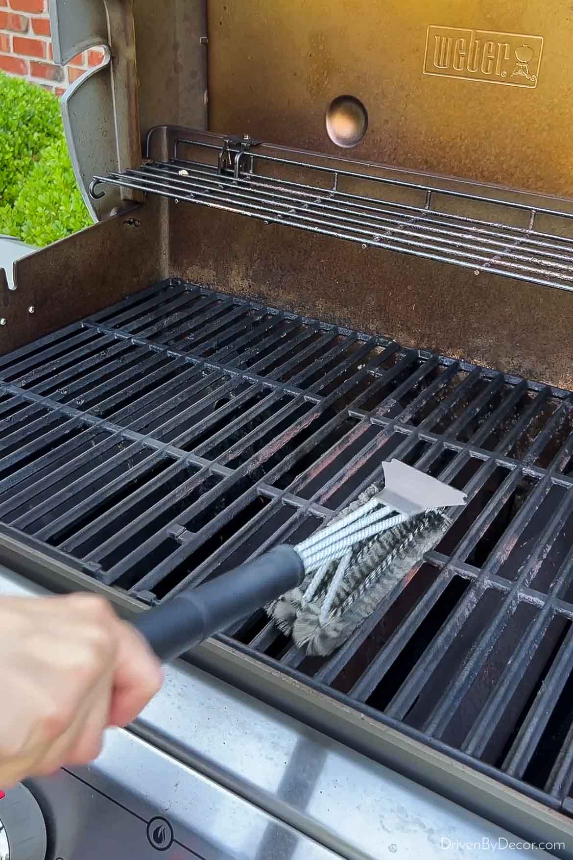 The best grill brush and scraper - great Father's Day gift!