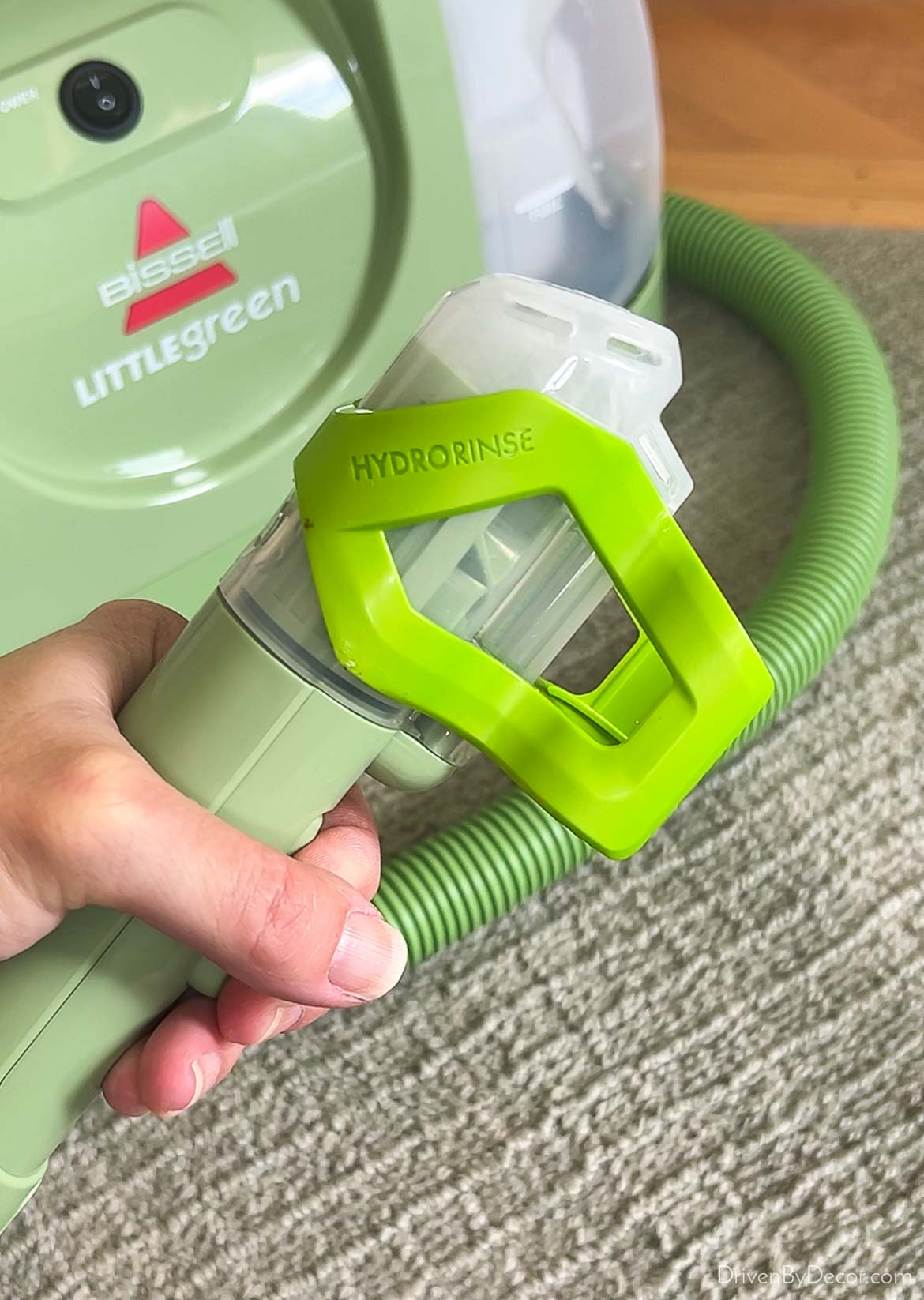 Love this hydrorinse attachment that cleans the hose of my Bissell carpet cleaner