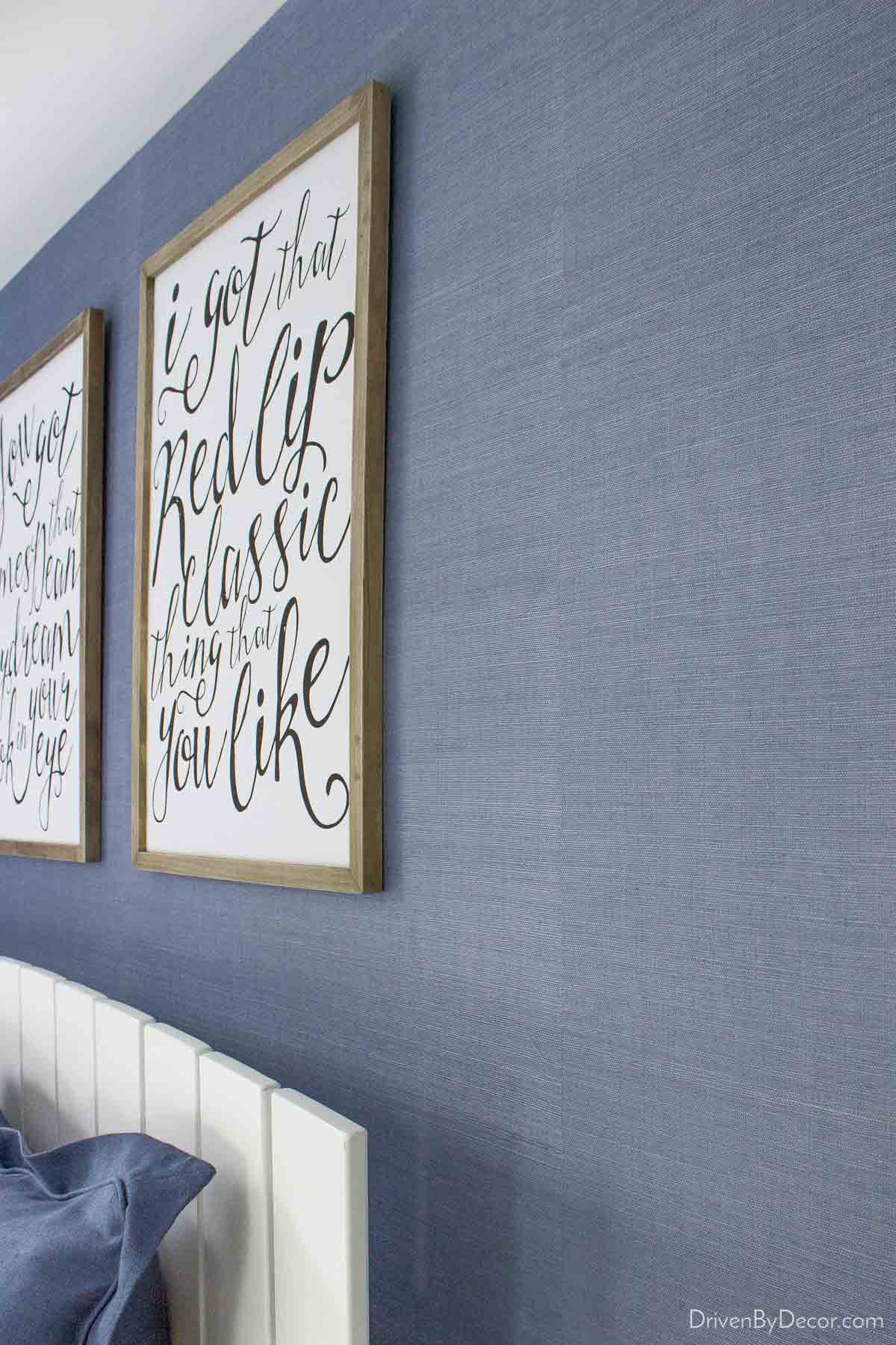 Grasscloth wallpaper seam