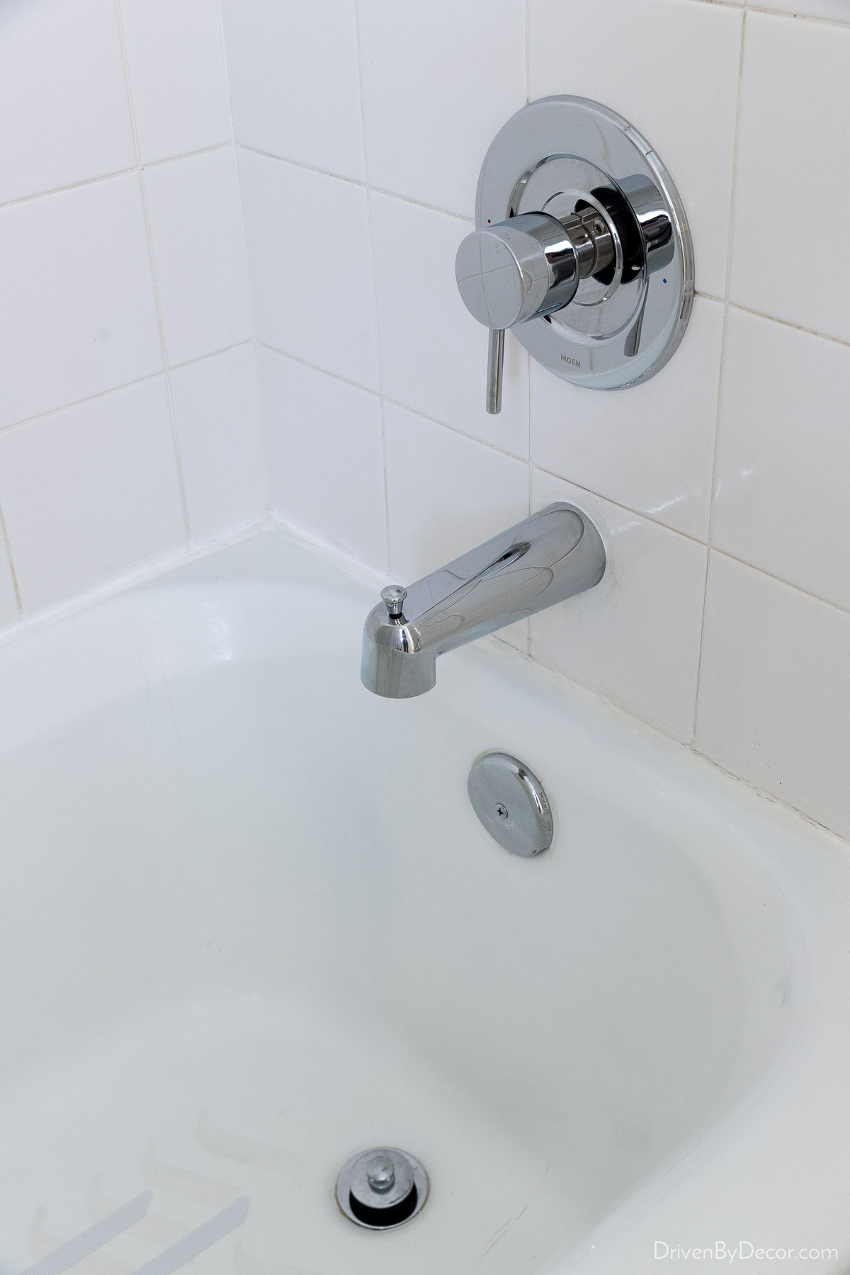 New chrome bathtub hardware