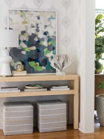 Console table decor