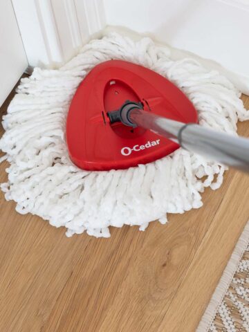 How to clean hardwood floors