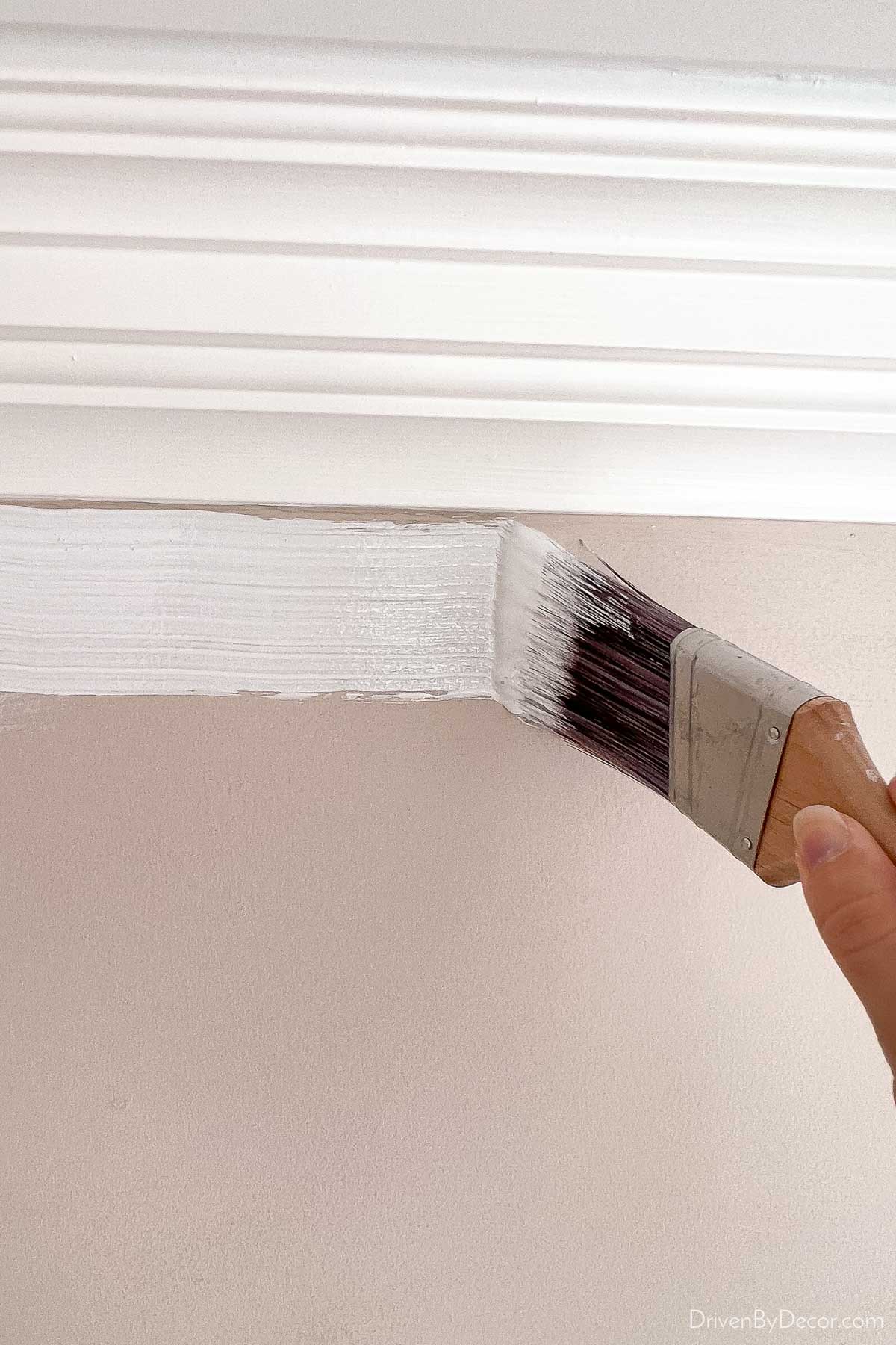 How to edge with paint when painting a room