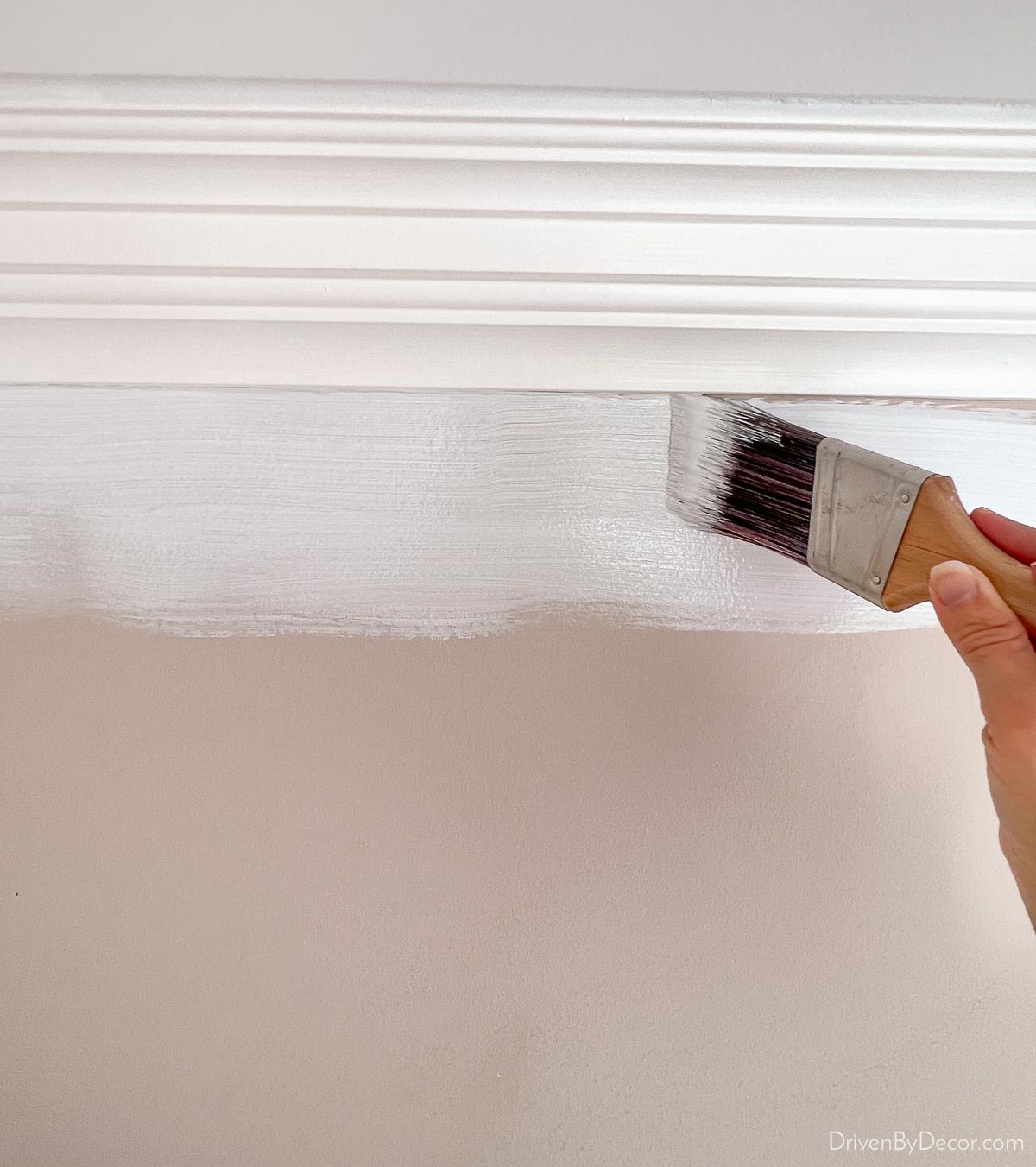 How to edge with paint when painting a room