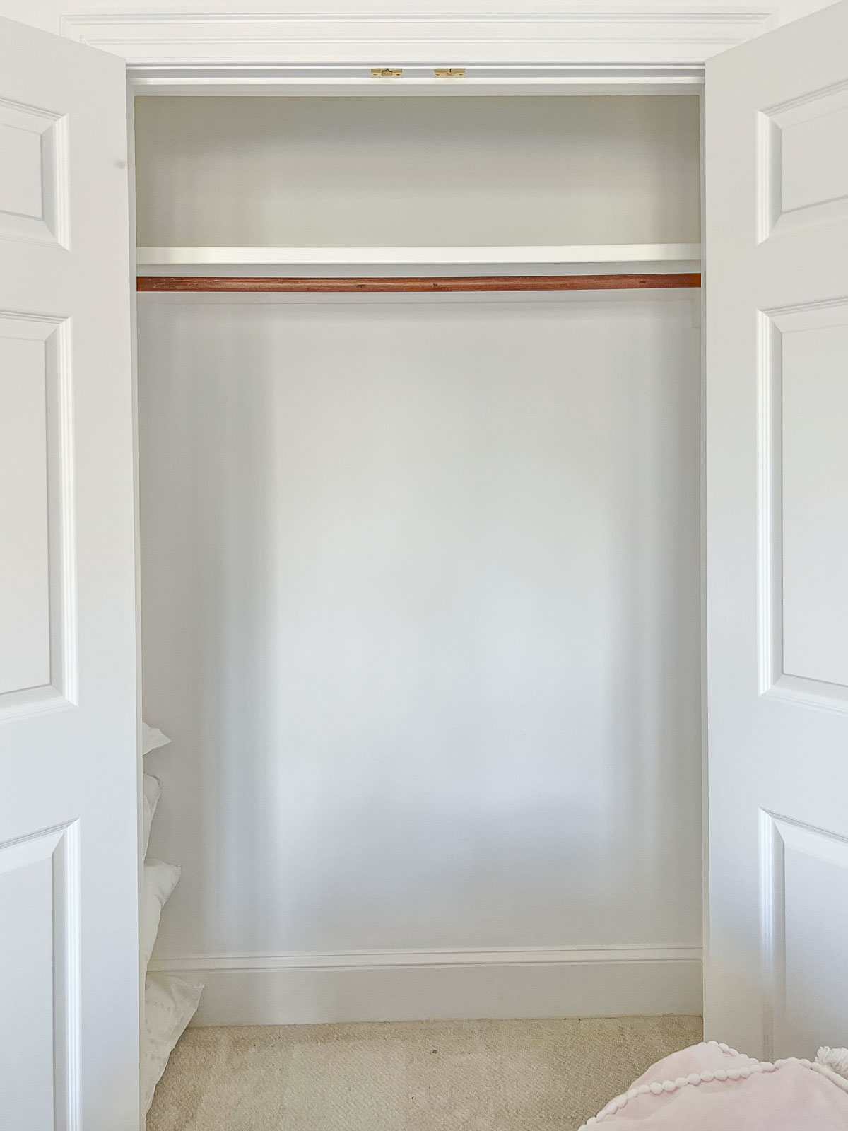 https://www.drivenbydecor.com/wp-content/uploads/2023/04/closet-before-organizing-2.jpg