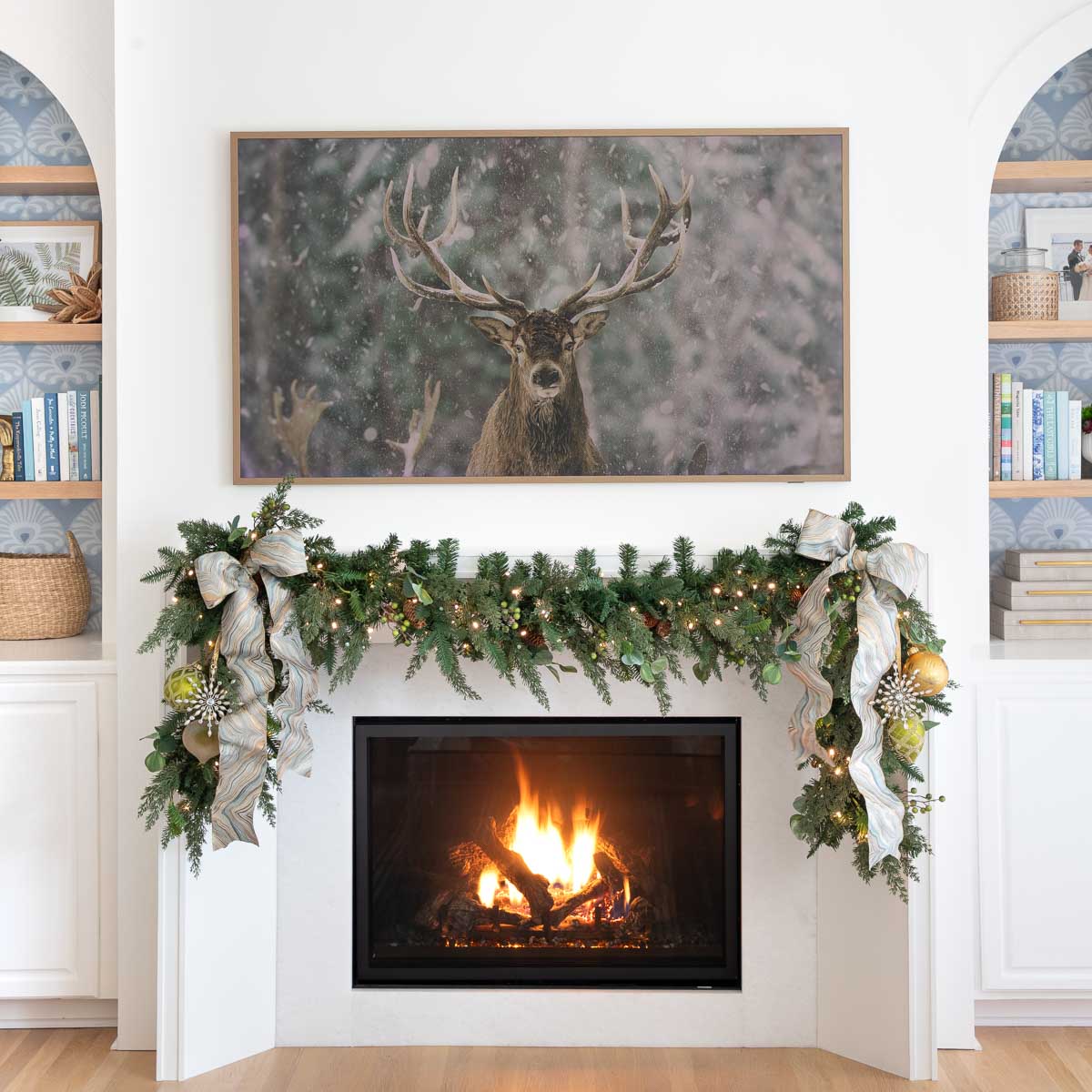 How to hang a garland on a mantel