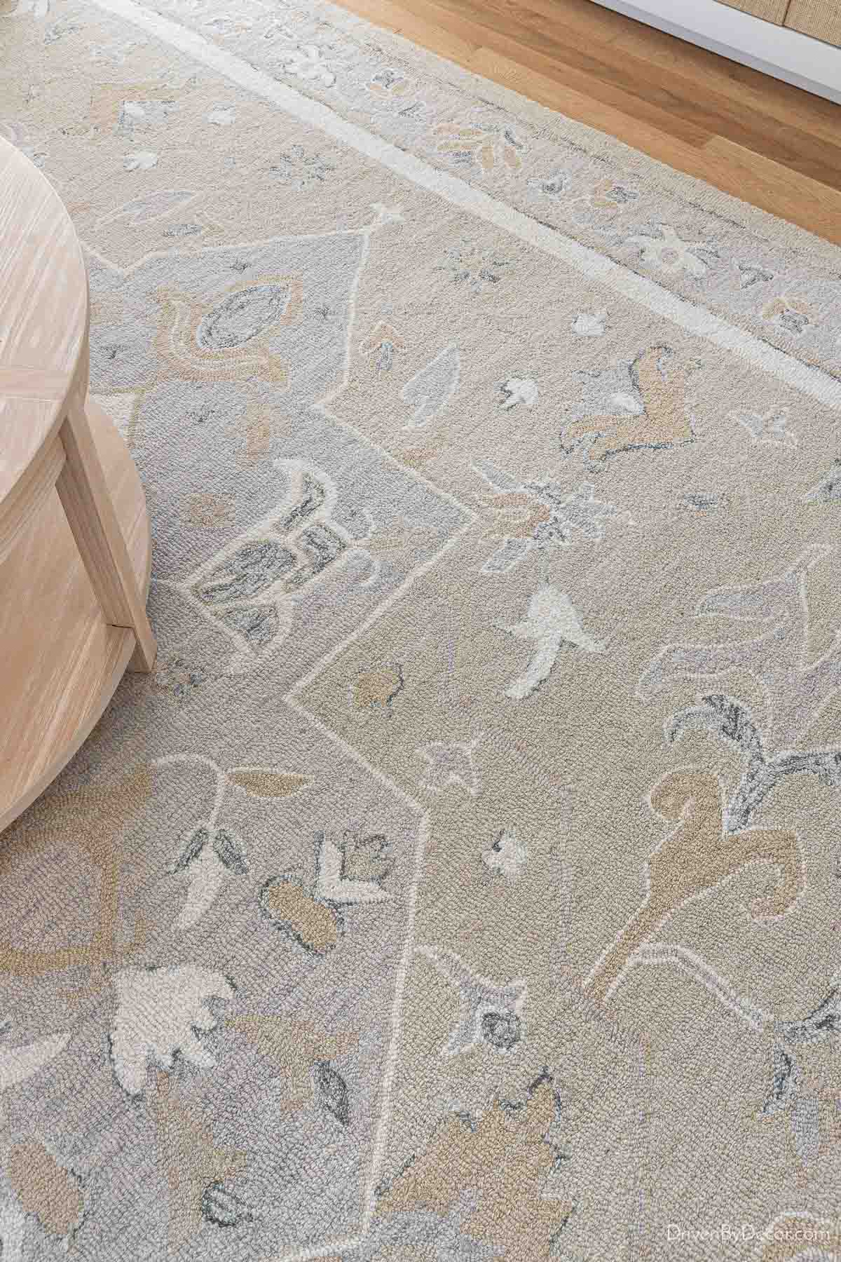 Plush patterned neutral area rug