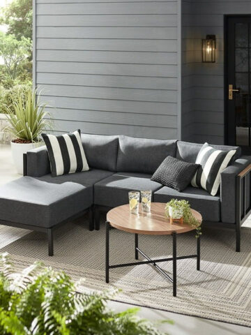 Small outdoor section with a clean-lined, modern design
