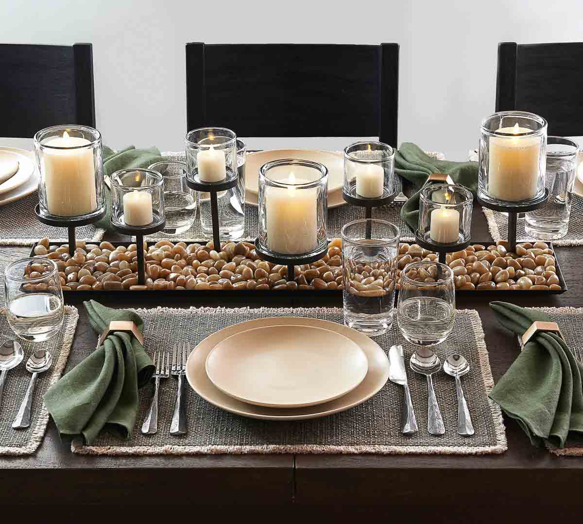 Bronze pillar candleholder centerpiece