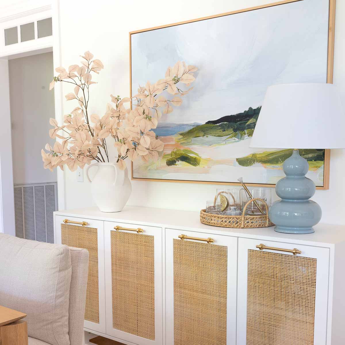 10 Coastal Decorating Ideas For an Elevated Coastal Style - Driven by Decor, image size:1200x1200